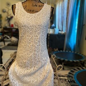 PattyBoutik White Lace Midi Dress